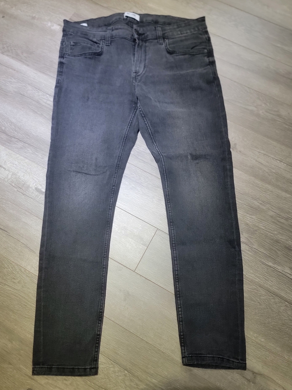 ONLY & SONS Slim Straight Jeans in Washed Black
